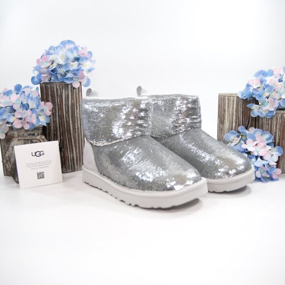 UGG Shoes - UGG Classic Mini Mirror Ball Silver Sequin Sheepskin Suede Boots Size 7 NIB